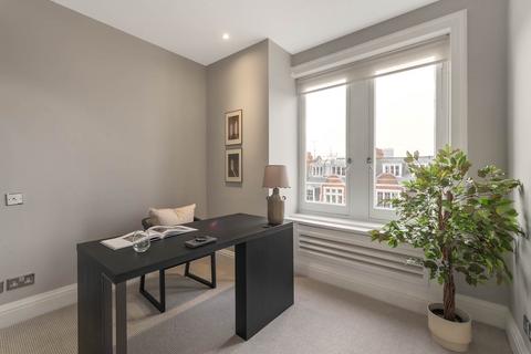 2 bedroom flat for sale, Palace Court, London W2