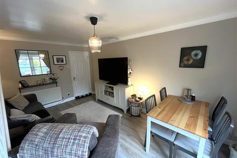 3 Irvine Road, Werrington, Stoke-on-trent, ST9 0DR