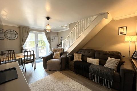 3 Irvine Road, Werrington, Stoke-on-trent, ST9 0DR