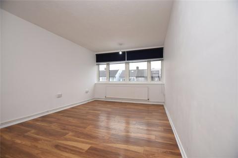 1 bedroom apartment for sale, High Road, Chadwell Heath, Romford, Essex, RM6