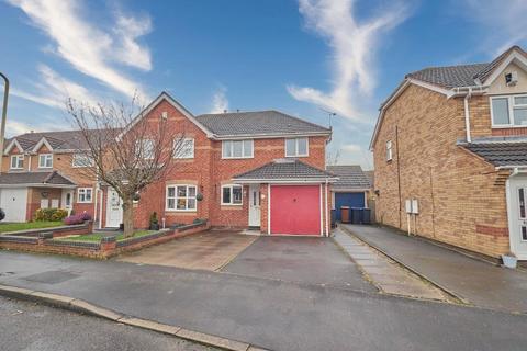 3 bedroom semi-detached house to rent, Hogarth Drive, Hinckley,