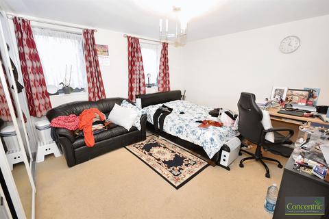 4 bedroom semi-detached house for sale, Juliet Grove, Wolverhampton