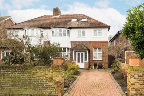 4 bedroom terraced house for sale, Anlaby Road, Teddington TW11