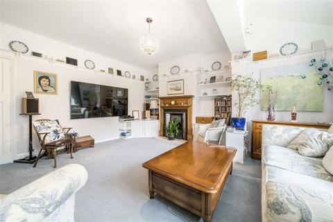 4 bedroom semi-detached house for sale, Anlaby Road, Teddington TW11