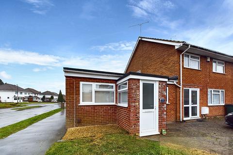 2 bedroom bungalow for sale, Rhodes Way, Crawley RH10