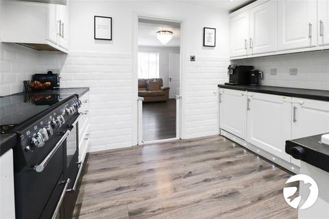 1 Elmhurst, Belvedere, DA17 5PH