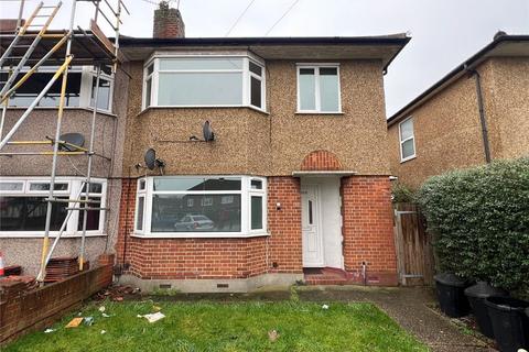 2 bedroom maisonette to rent, West End Road, Ruislip, HA4