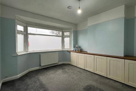 2 bedroom maisonette to rent, West End Road, Ruislip, HA4