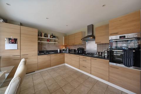 undefined, Williamson Close, Reading RG7