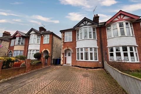 3 bedroom semi-detached house for sale, Clapgate Lane, Ipswich