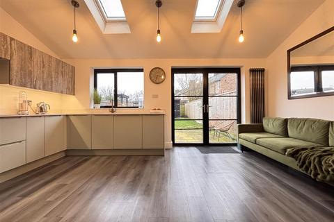 63 Clapgate Lane, Ipswich, IP3 0RB