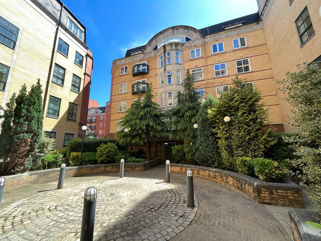 1 Bedroom Apartment for Sale