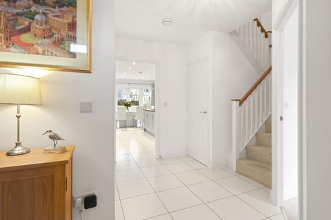 10 Clover Drive, Cheltenham, GL52 3JR