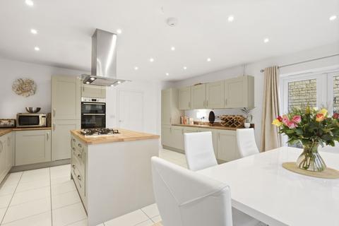 10 Clover Drive, Cheltenham, GL52 3JR