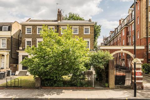Flat C, 212 Dalston Lane, London, E8 1LA