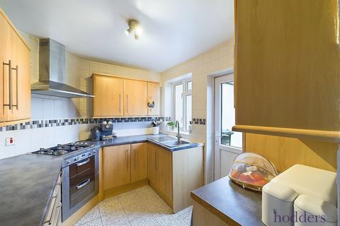 2 bedroom end of terrace house for sale, Ledger Drive, Addlestone, Surrey, KT15