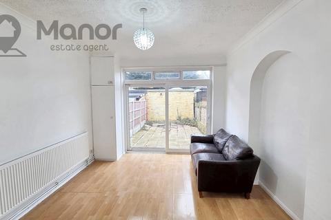 1 bedroom flat to rent, Belgrave Road, Ilford, IG1 3AW