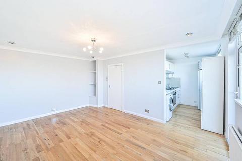 2 bedroom flat for sale, Haverstock Hill, Belsize Park, London