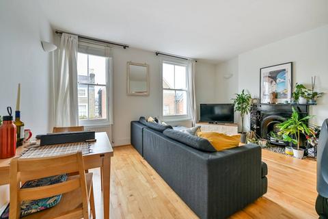 2 bedroom flat to rent, Evelyn Road, Richmond, TW9