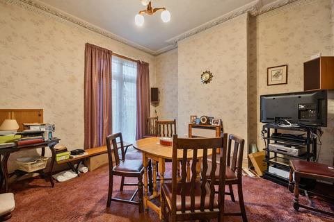 4 bedroom house for sale, Barforth Road, London