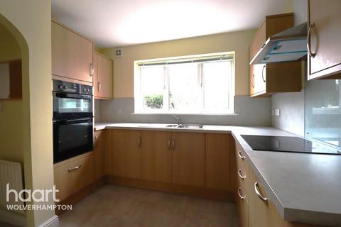 3 bedroom detached house to rent, Hilton Road, Wolverhampton