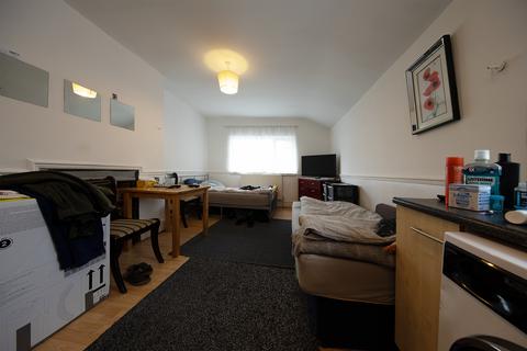 56 Gillott Road, Birmingham, B16 0EZ