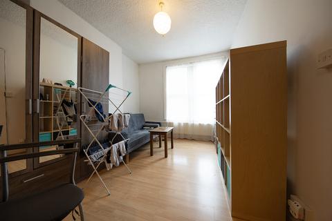 56 Gillott Road, Birmingham, B16 0EZ