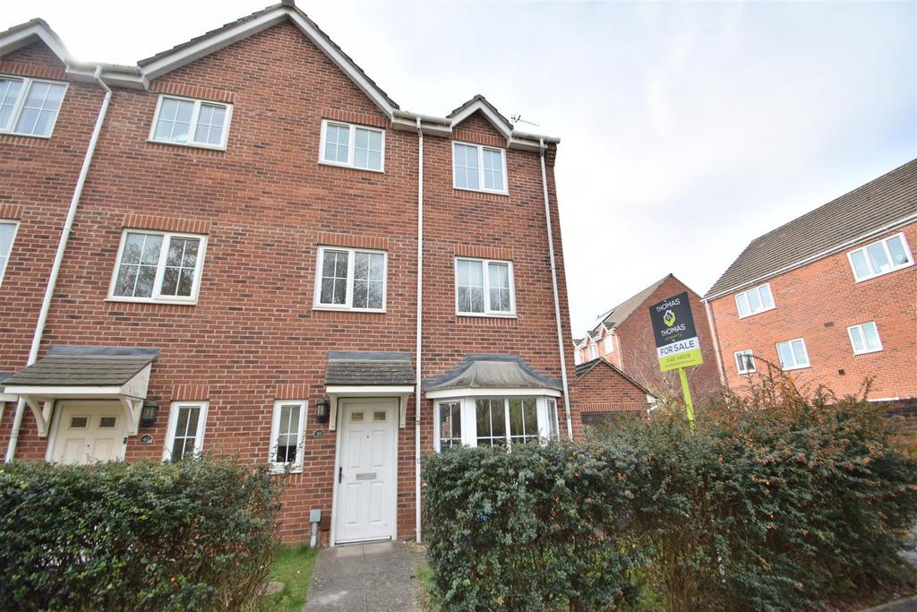 Thatcham Avenue Kingsway 5 Bed Semi detached House For Sale 300 000