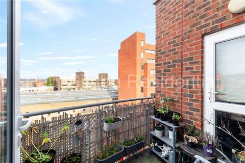 1 bedroom apartment for sale, Station Road, Wood Green, London, N22