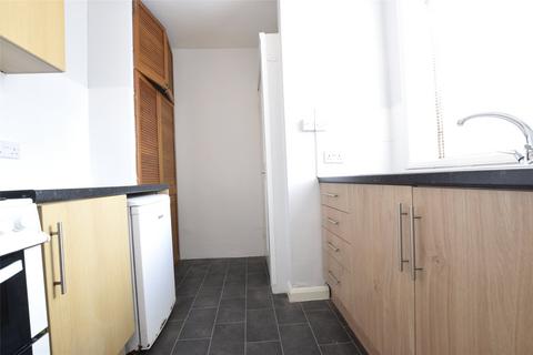 Studio to rent, Stratford Street, Kent TN1