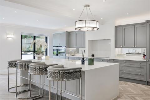 95 Sandy Lane, Cheam, Sutton, SM2 7EP