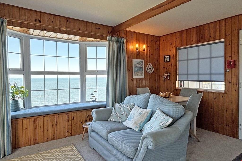 285bfe34-2248-4437-96c5-d950a4d37a7c