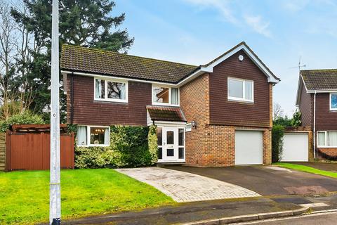 4 bedroom detached house for sale, Ashley Park, Maidenhead, Berkshire