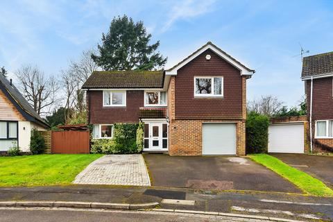 18 Ashley Park, Maidenhead, SL6 8EZ