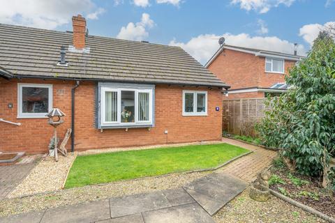 2 bedroom semi-detached bungalow for sale, Orchard Court, Tenbury Wells, Worcestershire, WR15 8EZ