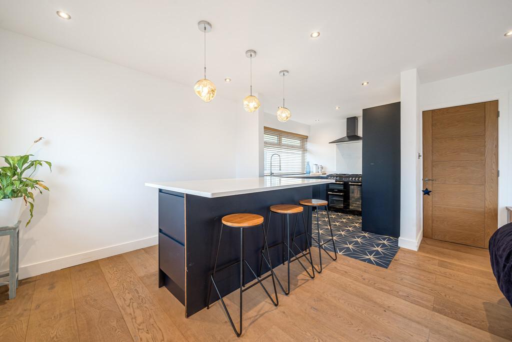 Living room/kitchen