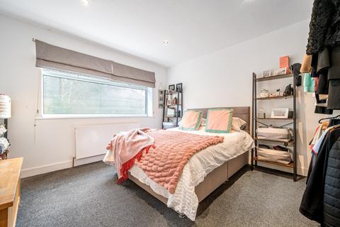 18 Beechwood Close, Bowness On Windermere, Windermere, LA23 3AB