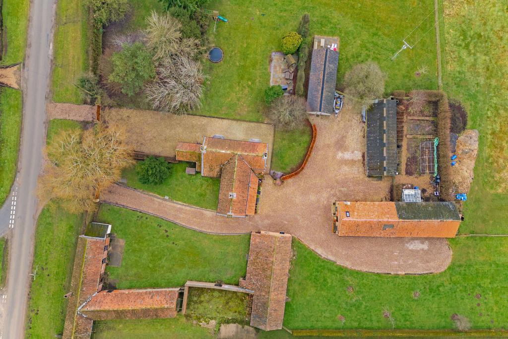 84228 Manor Farm, Goulceby (1)