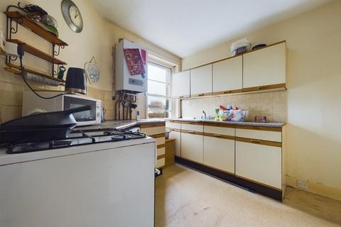 2 bedroom apartment for sale, Sandgate Road, Folkestone