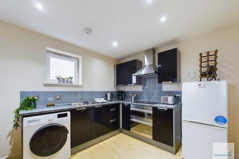 2 bedroom apartment for sale, City View, Cranmer Street