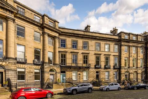 12/1 Moray Place, Edinburgh, EH3 6DT