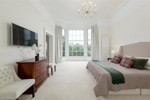 12/1 Moray Place, Edinburgh, EH3 6DT