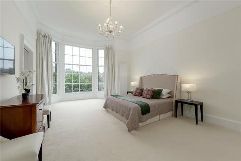 12/1 Moray Place, Edinburgh, EH3 6DT