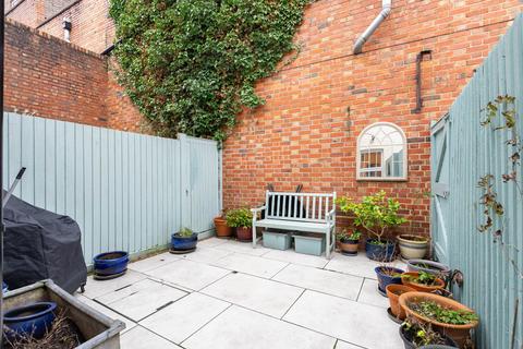 2 bedroom terraced house for sale, Hart Gardens, Dorking