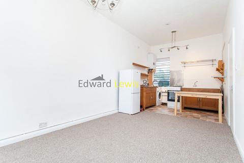 1 bedroom flat to rent, Orford Road, London E17