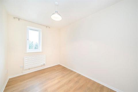 2 bedroom flat to rent, Bernard Ashley Drive, London SE7