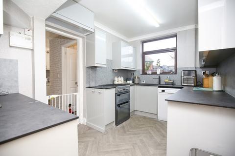8 Daniel Road, Mancetter, Atherstone, CV9 1PA
