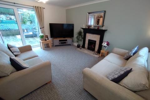 15 Birchdown Avenue, Stoke-on-trent, ST6 7EW