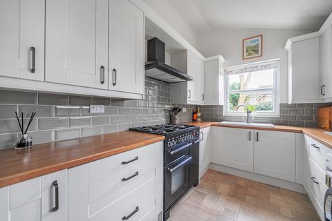 4 bedroom terraced house for sale, Tamerton Square, Surrey GU22