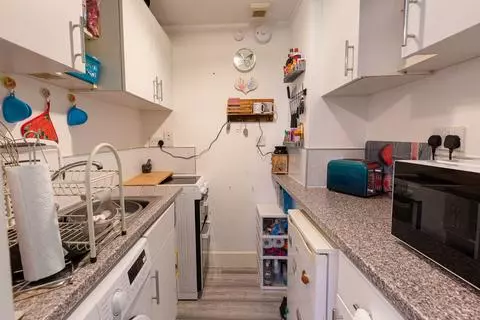 1 bedroom apartment for sale